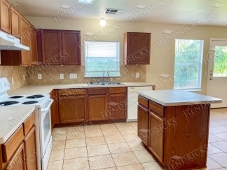 8011 Hoosier Park, Selma, TX 78154 | Home for Rent 78154