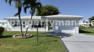 Lakefront 2BR Home in 55+ Leisureville Community