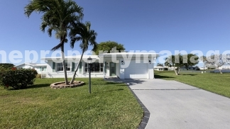 Lakefront 2BR Home in 55+ Leisureville Community