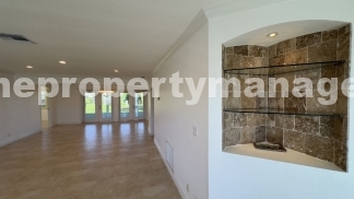 Lakefront 2BR Home in 55+ Leisureville Community