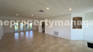 Lakefront 2BR Home in 55+ Leisureville Community
