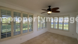 Lakefront 2BR Home in 55+ Leisureville Community
