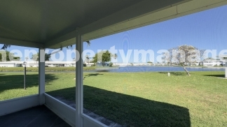 Lakefront 2BR Home in 55+ Leisureville Community