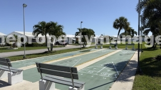 Lakefront 2BR Home in 55+ Leisureville Community
