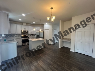 3s625 Camden St, Warrenville, IL 60555