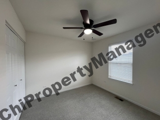 3s625 Camden St, Warrenville, IL 60555