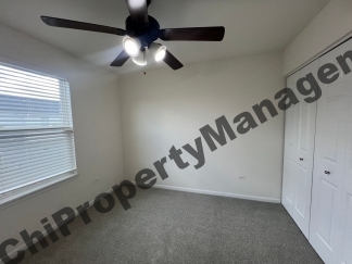 3s625 Camden St, Warrenville, IL 60555