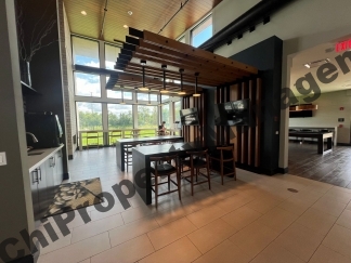 3s625 Camden St, Warrenville, IL 60555