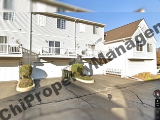 649 Cary Woods Cir Cary, IL 60013