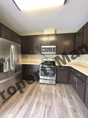 649 Cary Woods Cir Cary, IL 60013 649 Cary Woods Cir Cary, IL 60013