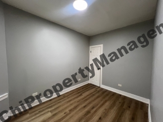 6804 S Champlain Ave, Unit 1, Chicago, IL 60637 6804 S Champlain Ave, Unit 1, Chicago, IL 60637