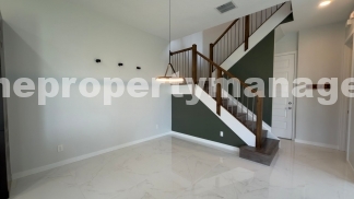 Spacious 4-Bedroom End-Unit Townhome with Beautiful Lake Views