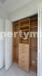 Spacious 4-Bedroom End-Unit Townhome with Beautiful Lake Views