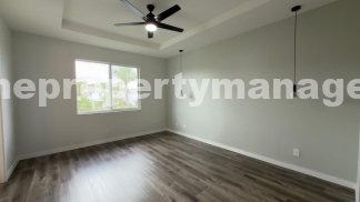 Spacious 4-Bedroom End-Unit Townhome with Beautiful Lake Views