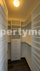 Spacious 4-Bedroom End-Unit Townhome with Beautiful Lake Views