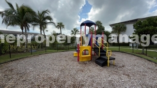 Spacious 4-Bedroom End-Unit Townhome with Beautiful Lake Views