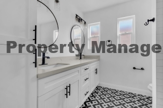 6707 4th Avenue, Los Angeles, CA, 90043