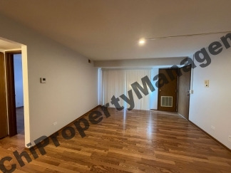 493 Leslie Ct, Apt 102, Des Plaines, IL 60016