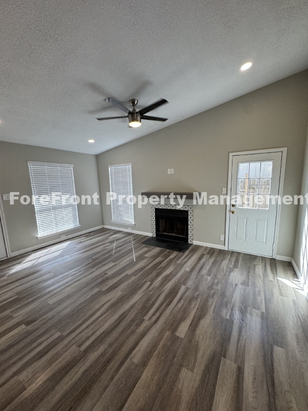 https://showinghero.com/upload/PropertyImages/Watermark_PropertyFull41686-17412071242.jpg