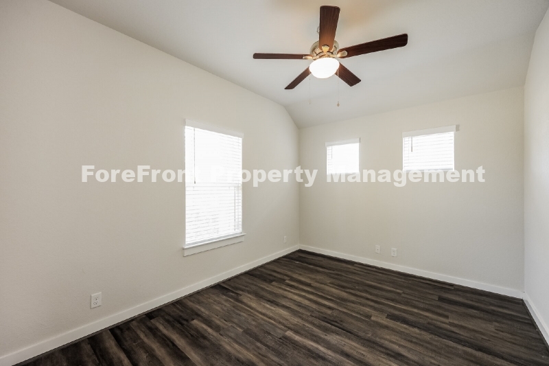 https://showinghero.com/upload/PropertyImages/Watermark_PropertyFull42756-17471693204.jpg