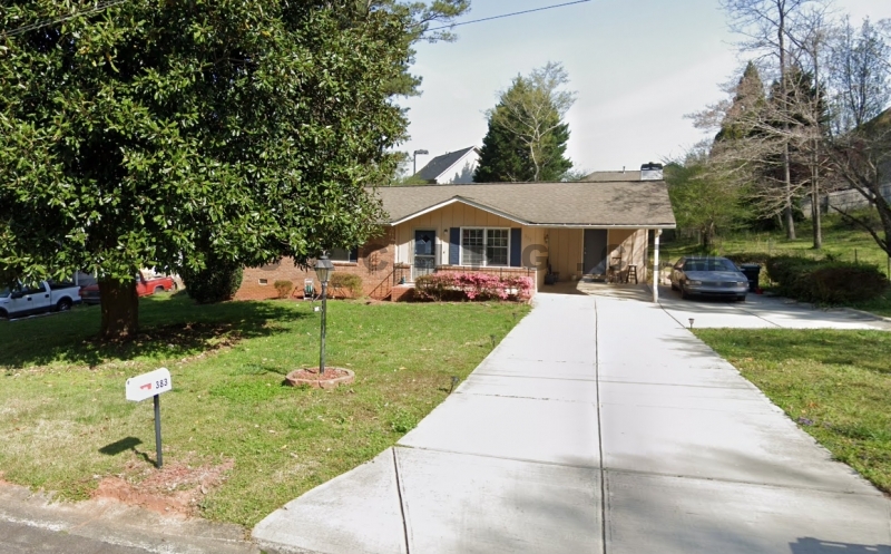 383 Dan Pl. Southeast - 1,950USD / month